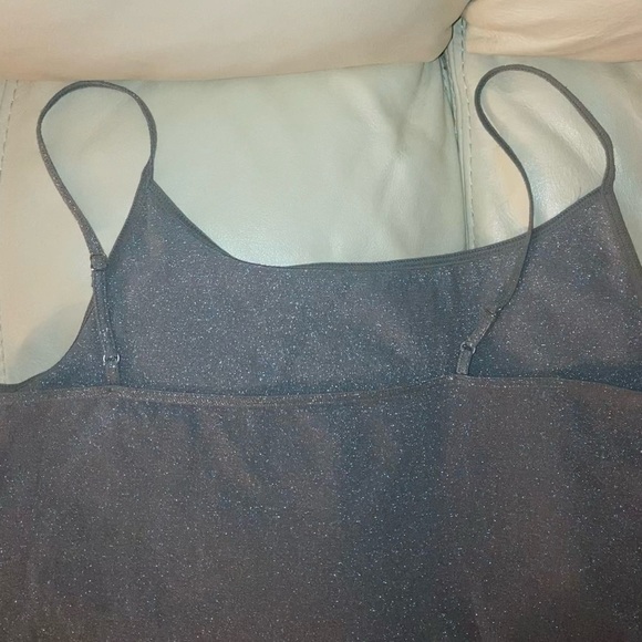 MED Ann Taylor Sparkly Platinum Stretch Tank w/Adjustable Straps 22 1/2”H 15”W - Picture 8 of 11